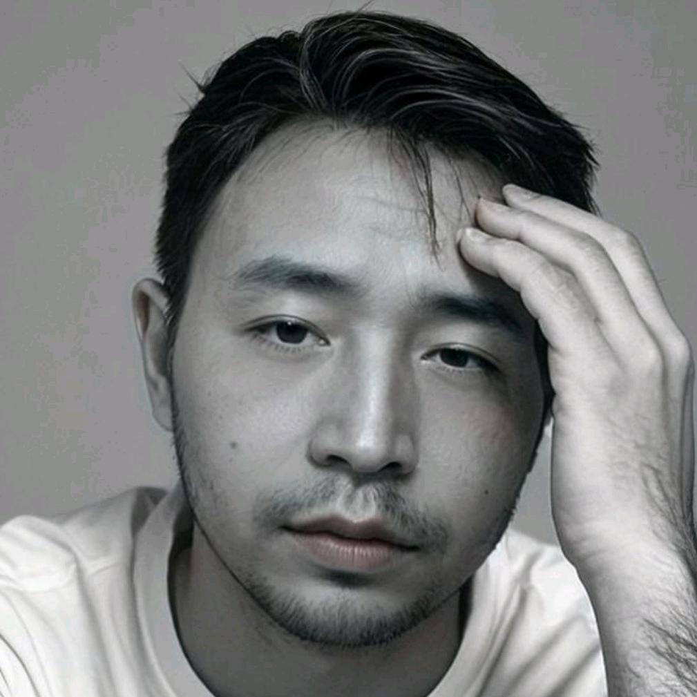 ງ໐໐໓🥀猜不🍂透人💞