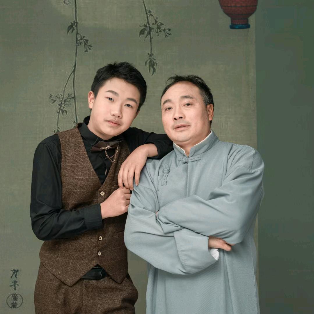 应琼烤鸭店官方号