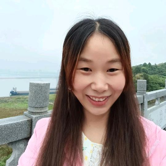 爱笑的琴琴-爱玩健身花样