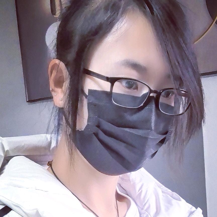 一笑而过^^随