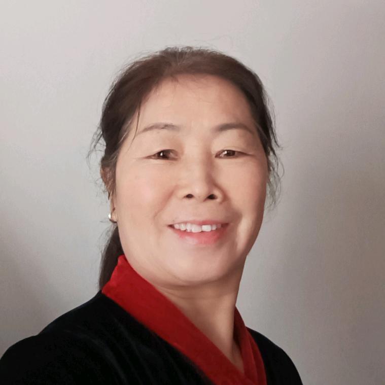 刘英爱跳舞