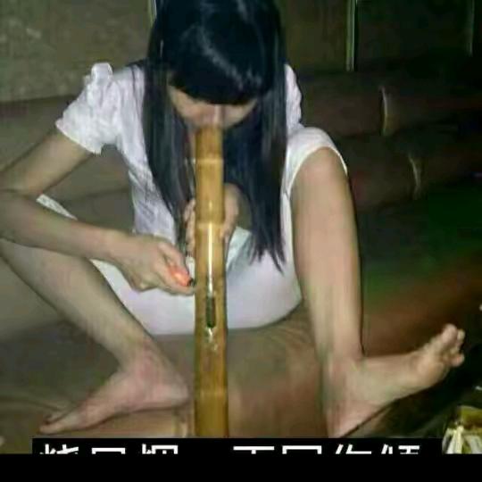 陆小欠
