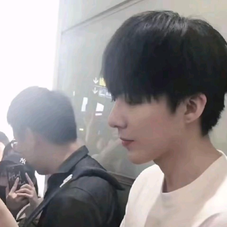 MD-超爱LYN的女孩ᰔᩚ🍡