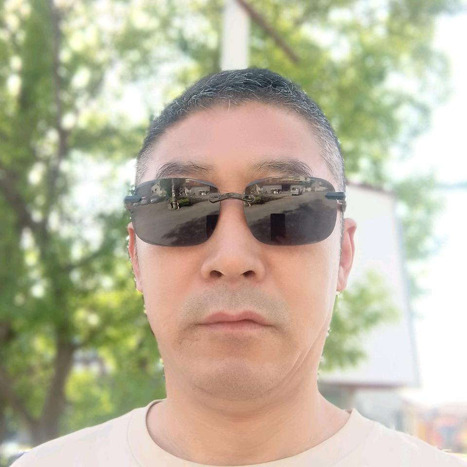 李辉