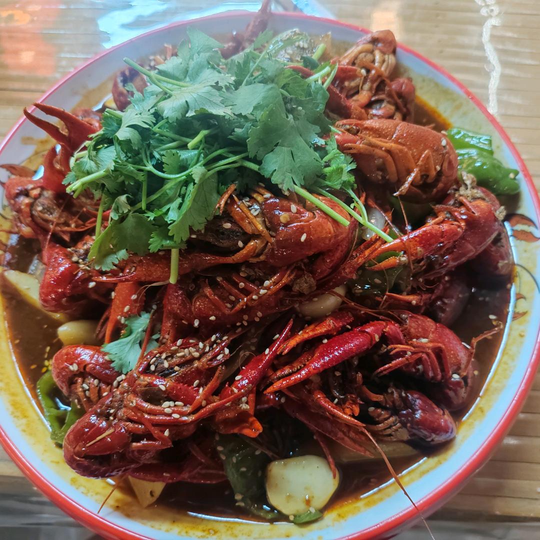 鼎红龙虾