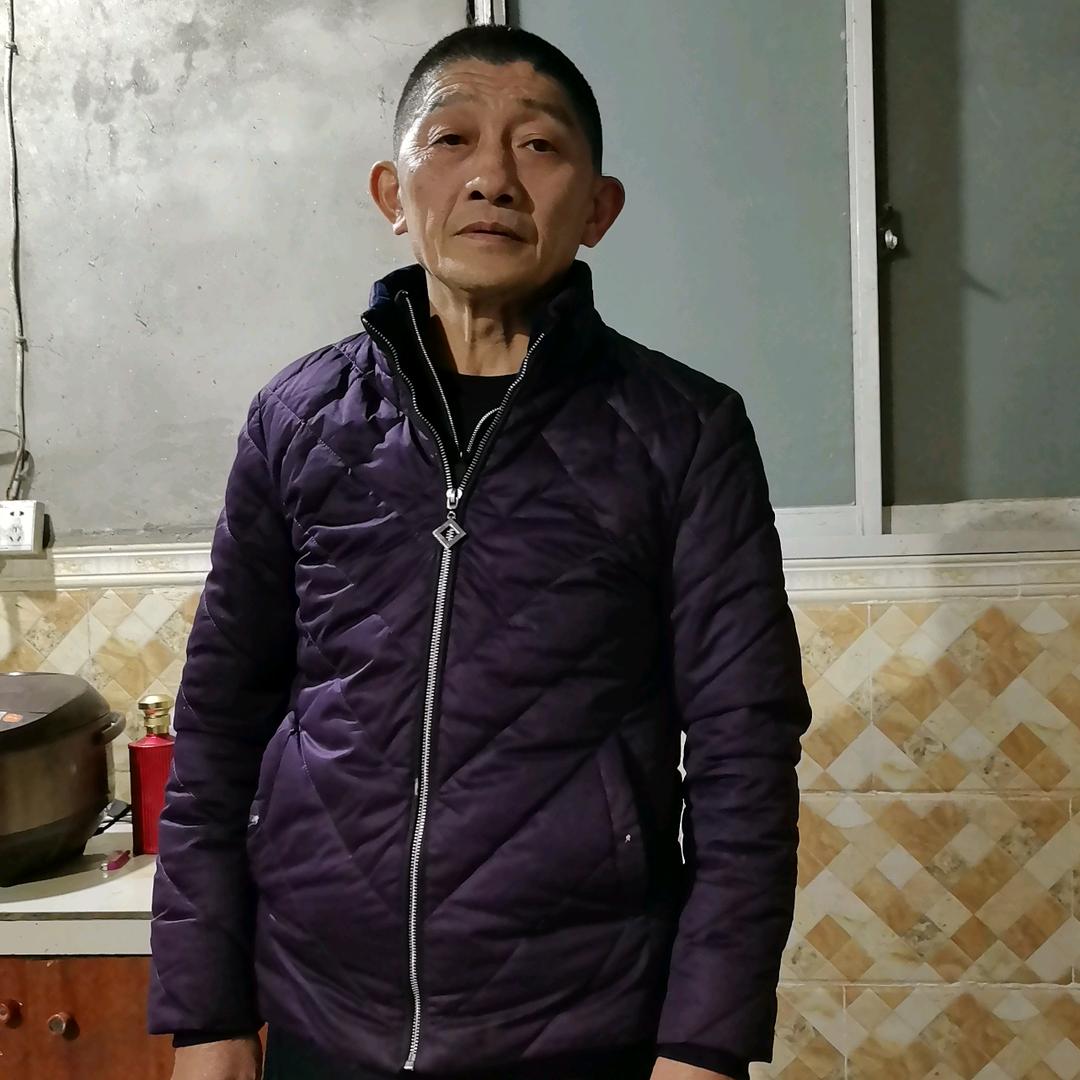 龚彬