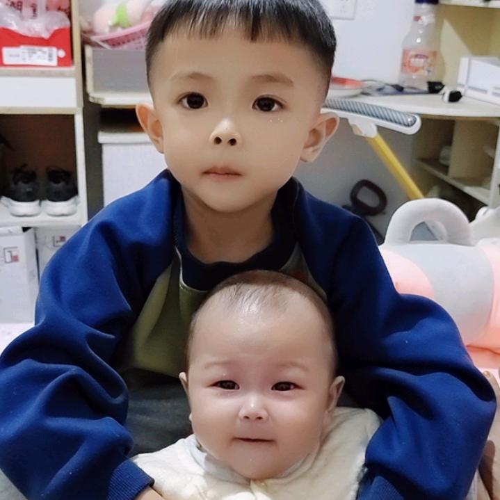 心累了谁懂我          鸿运装饰