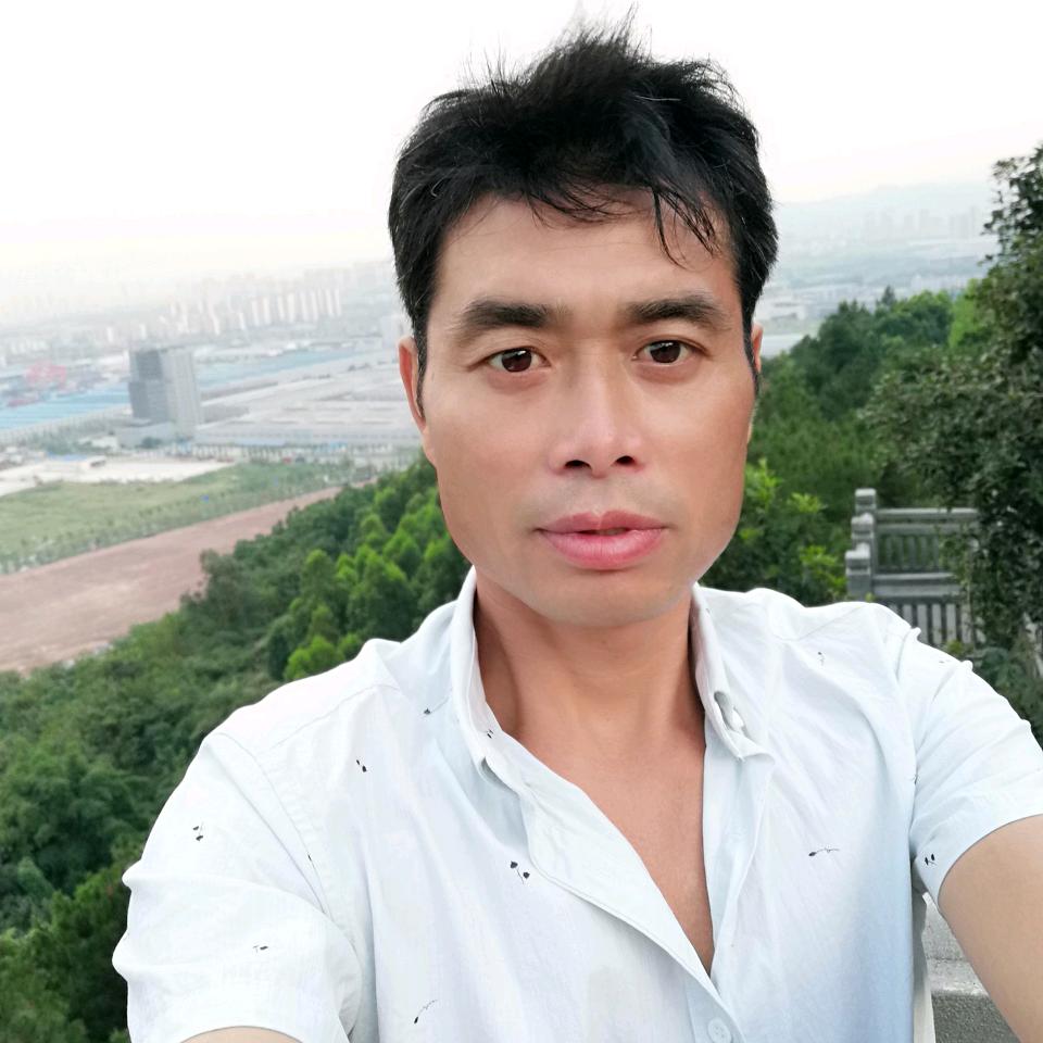 一切随缘，快乐就好。重庆沙坪坝