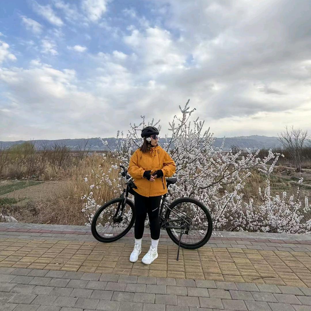 @橘子🍊（亚妮）