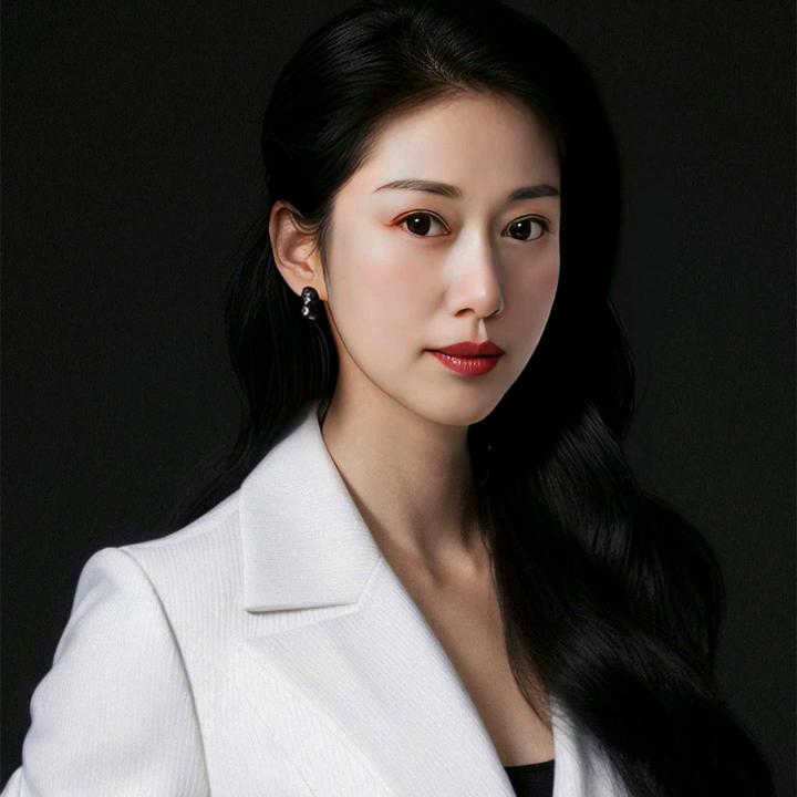 李芳