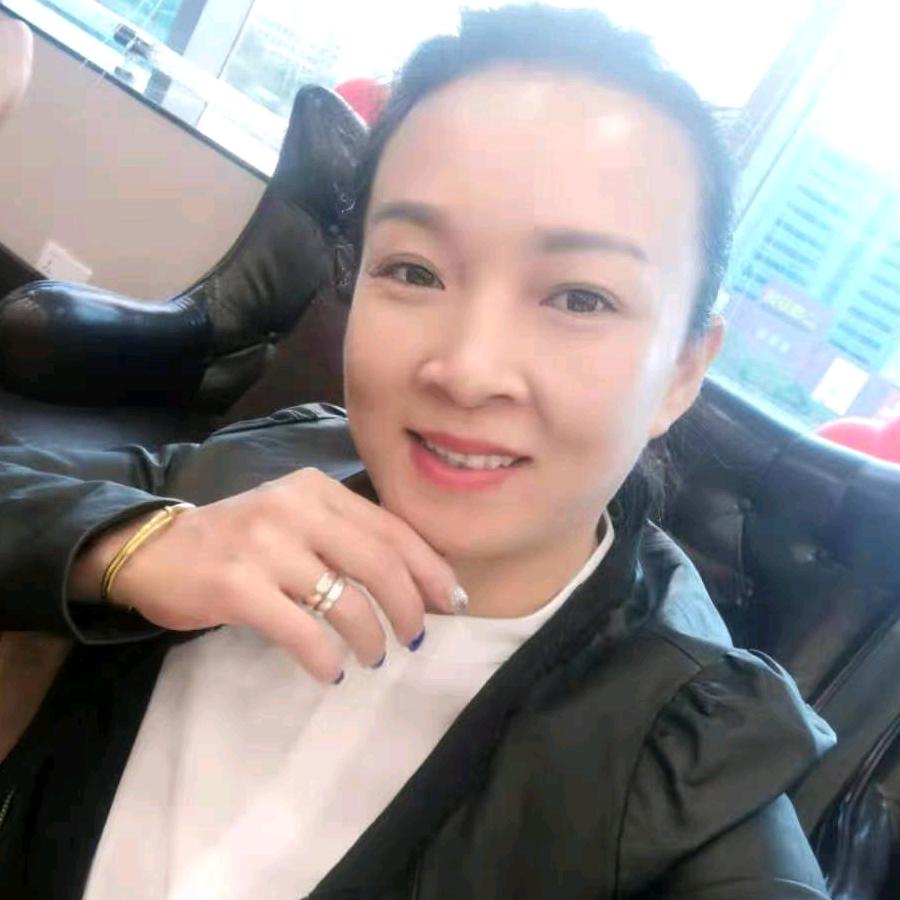 西乡媚娘服装店