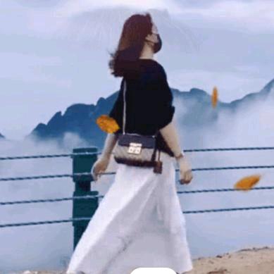 梅梅头像