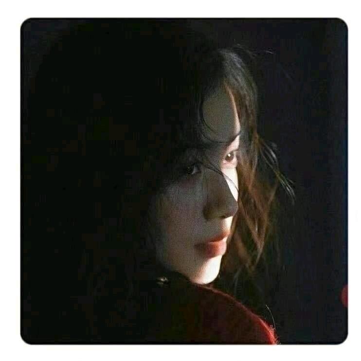 岗央