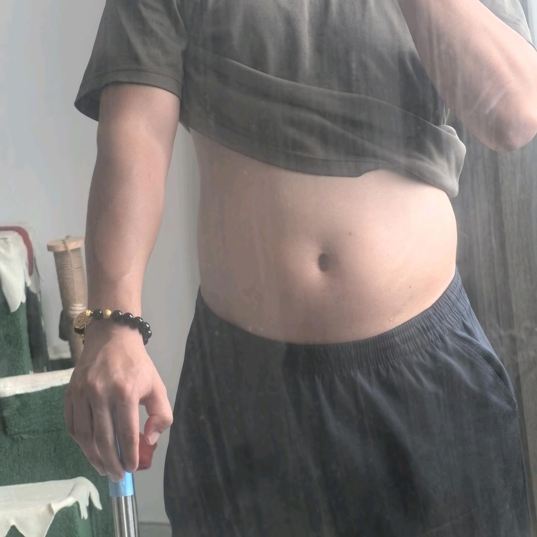 练不出腹肌不改名