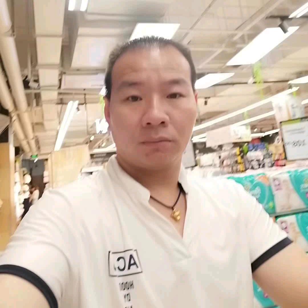 我不帅（每天中午10.30直播）