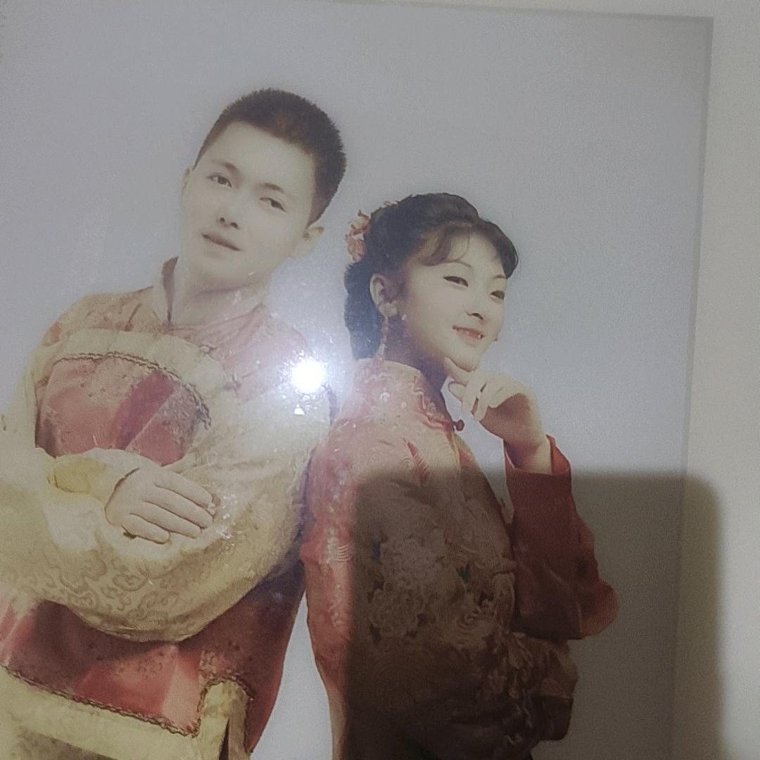 林赖玉《带娃中》