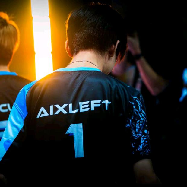 Aixleftzz