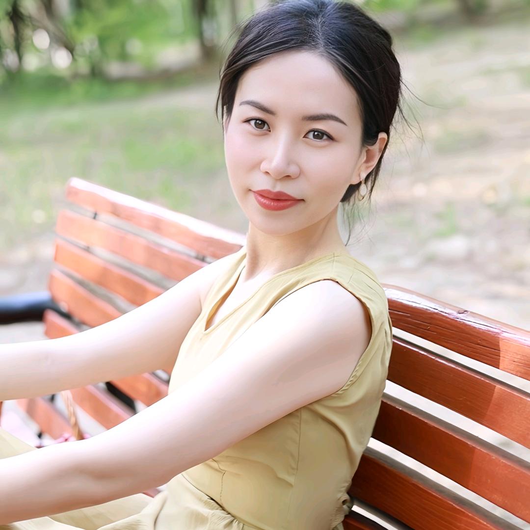 半宁夏女装实体店