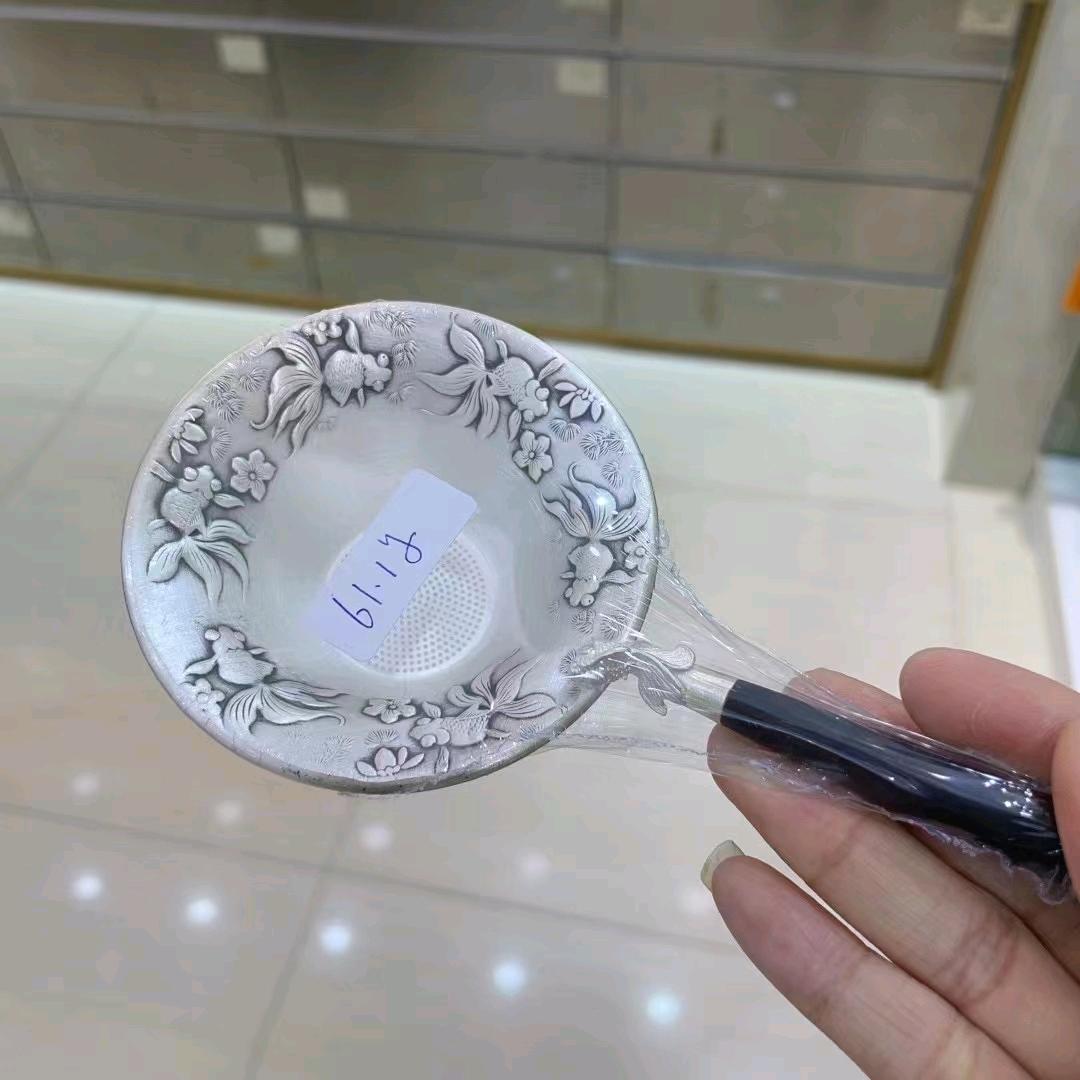 光灿风尚理发店