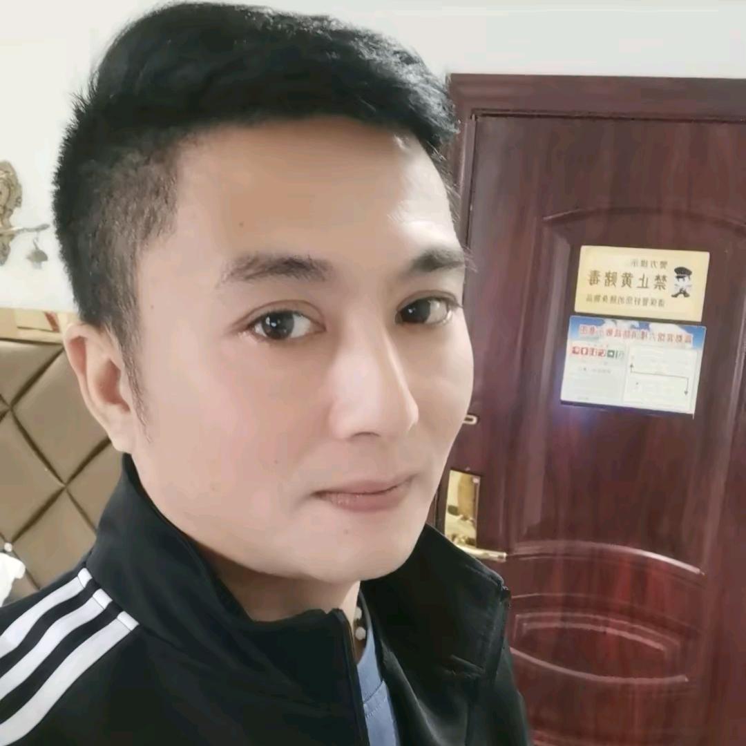 不靠谱的老男人