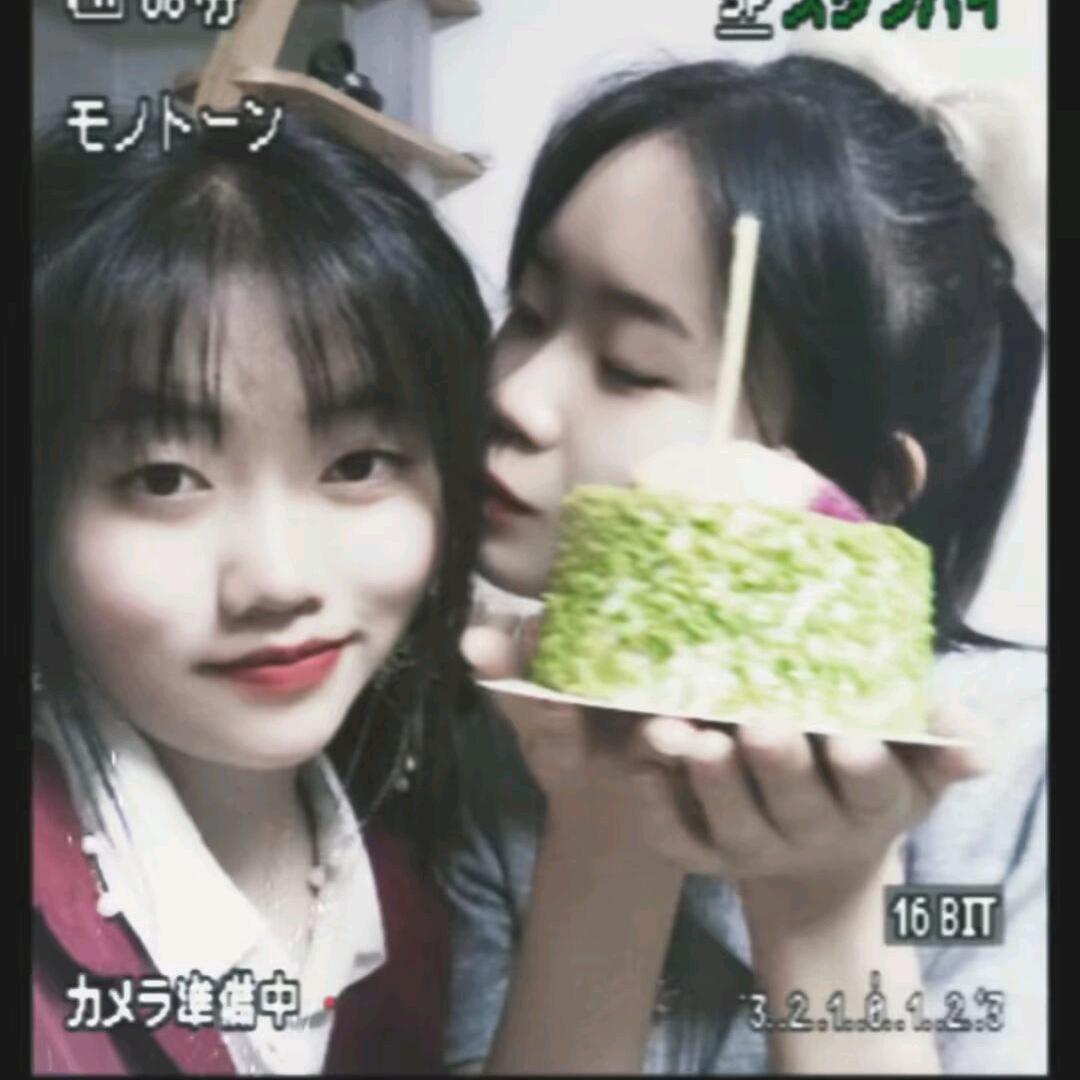 莹莹