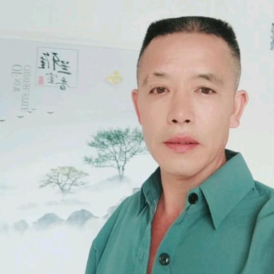 牟*才