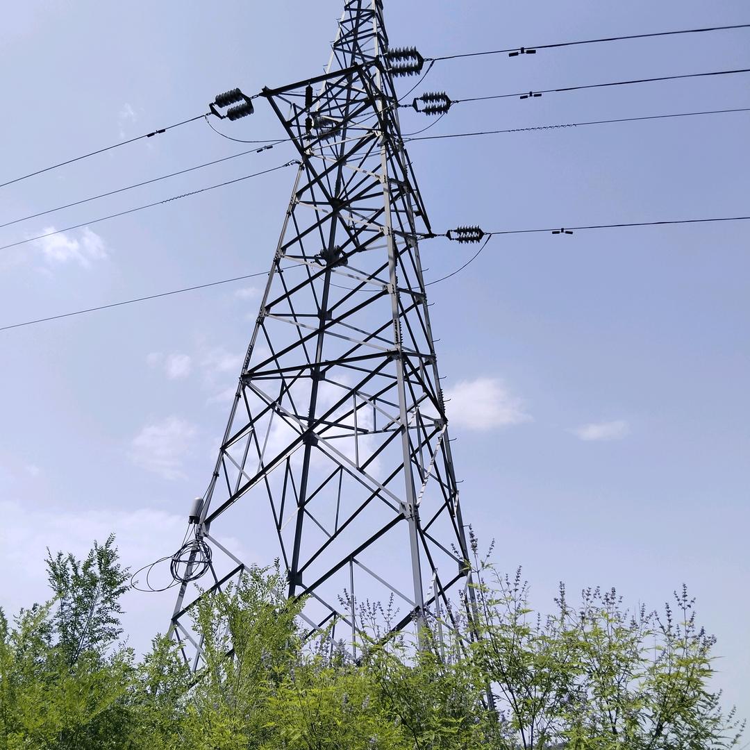 专业按装35千伏KV，10千伏线路，