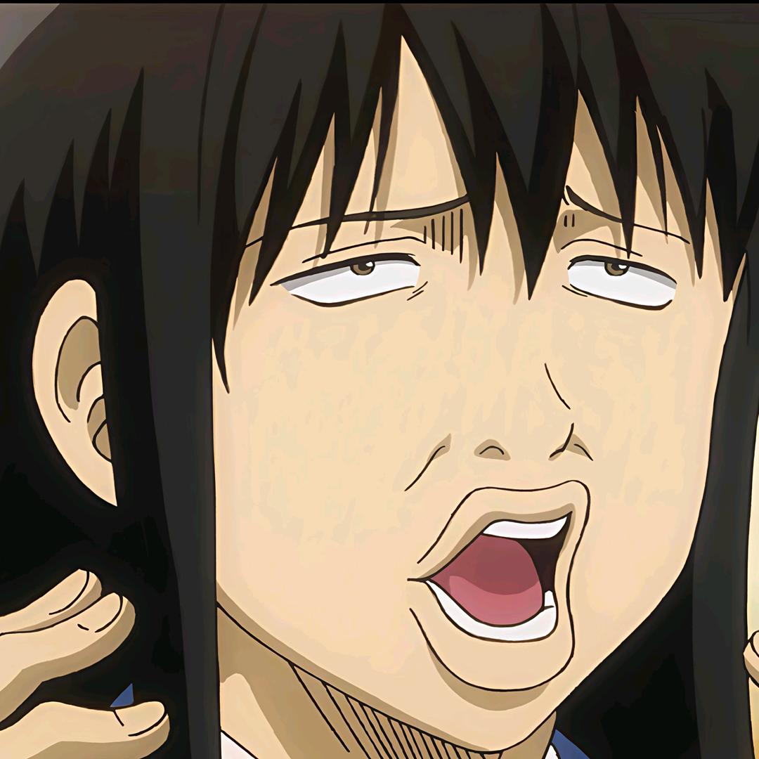 随地吐痰并把玩