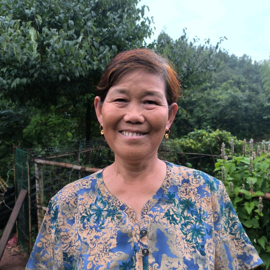 谢大姐       19:10直播