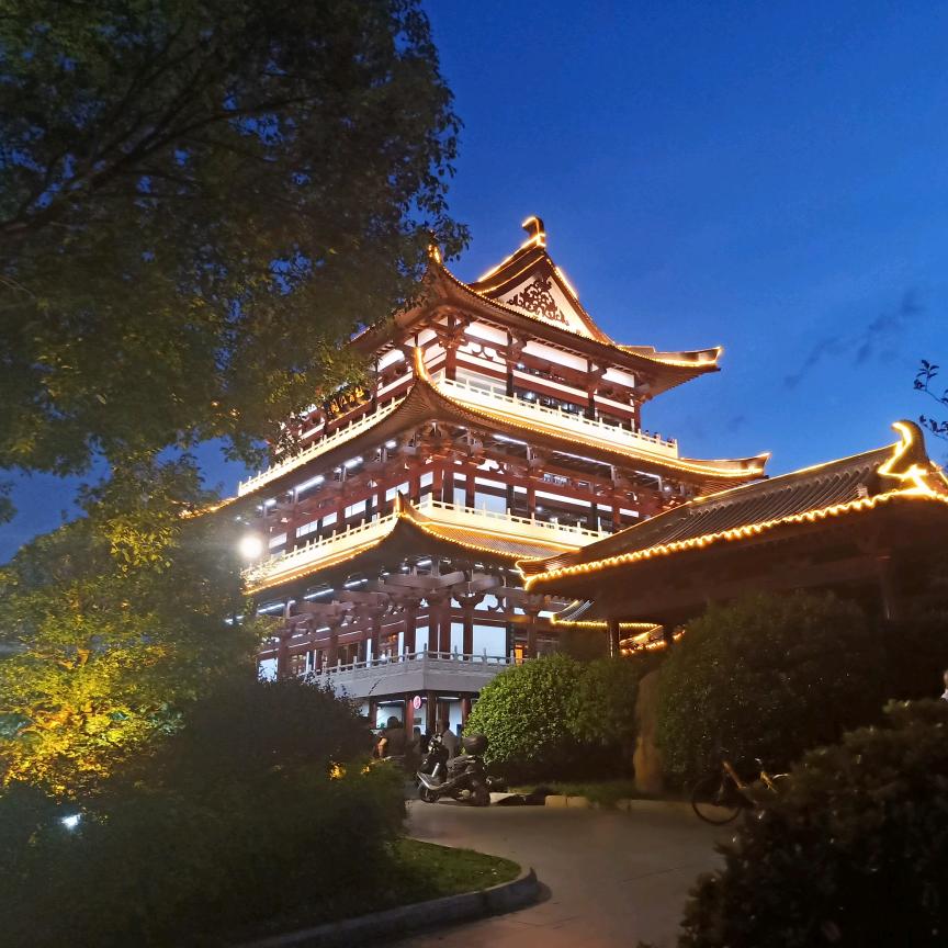 开心就好🇨🇳