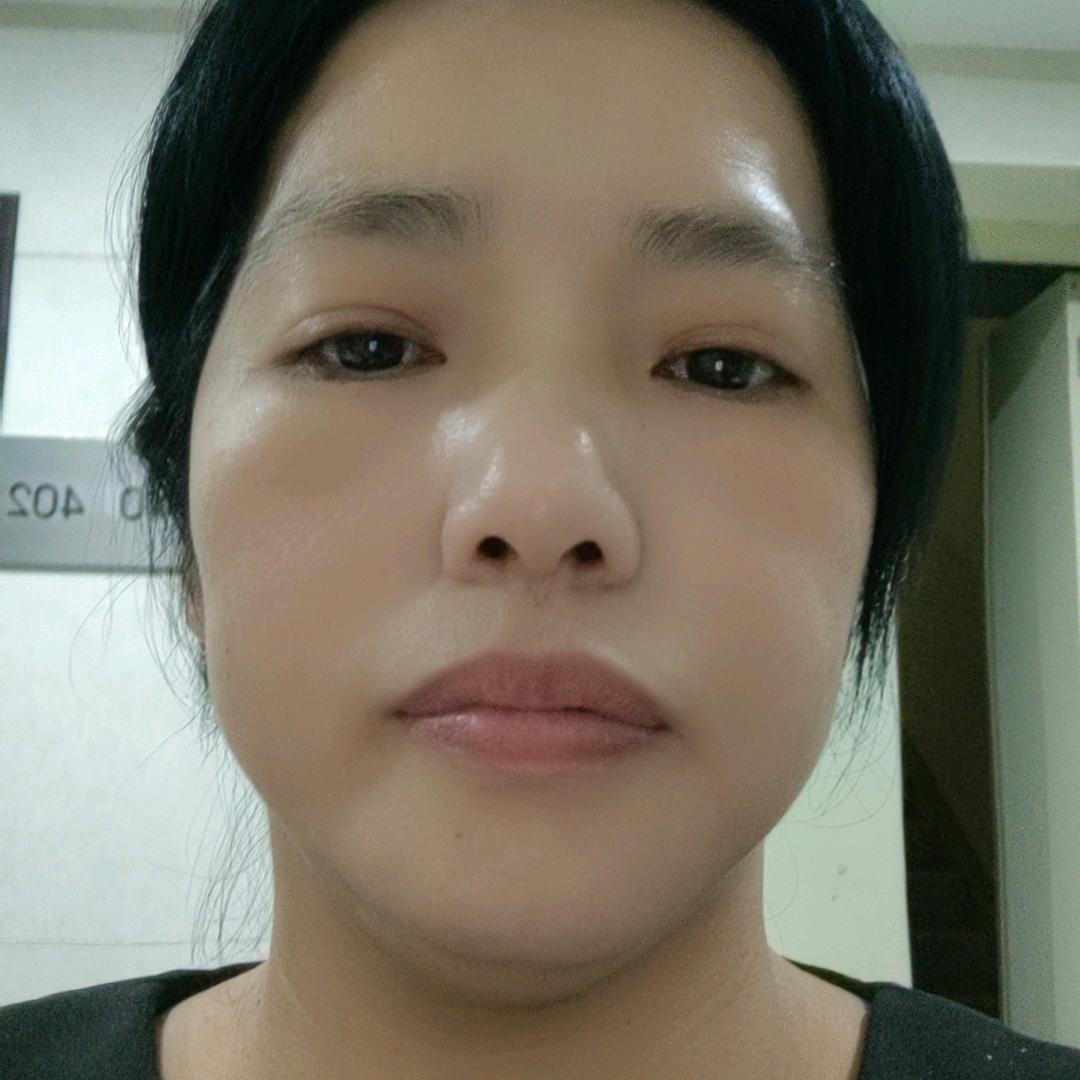 伶伶