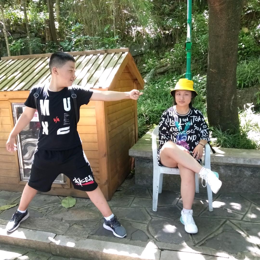 可爱的拉拉