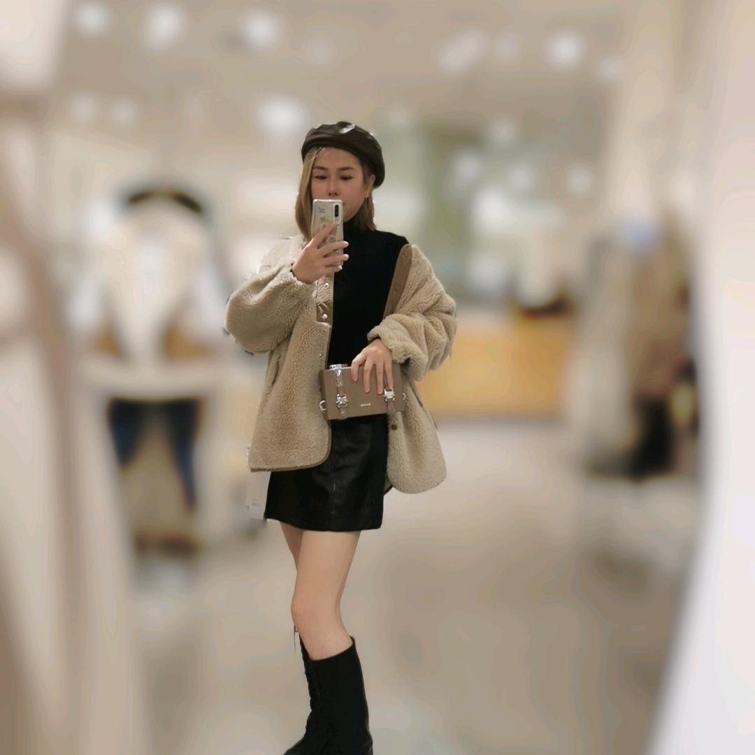 🌹🌹🌹珊珊来迟🧡ྀི💛ྀི❤️头像