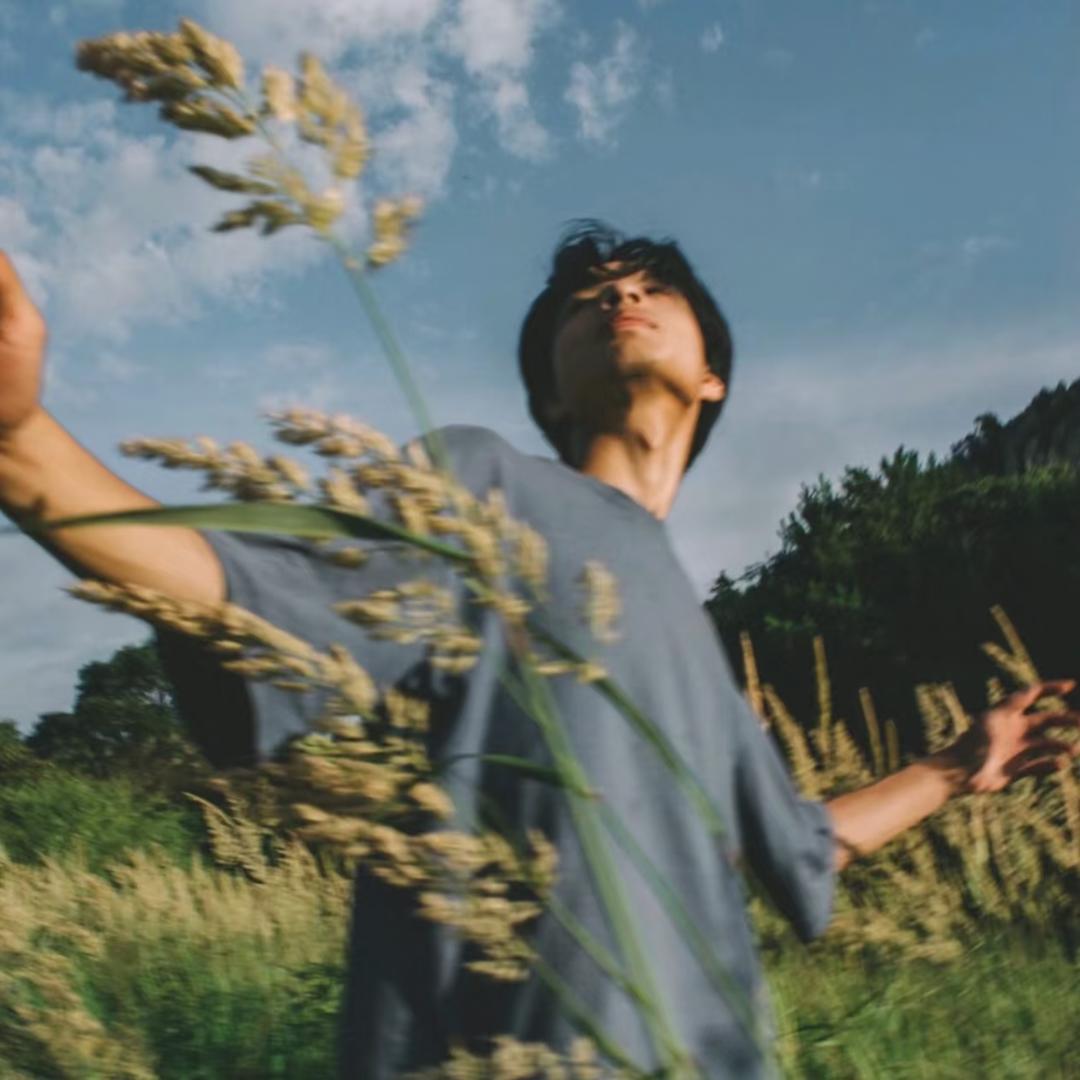 深情秋刀鱼