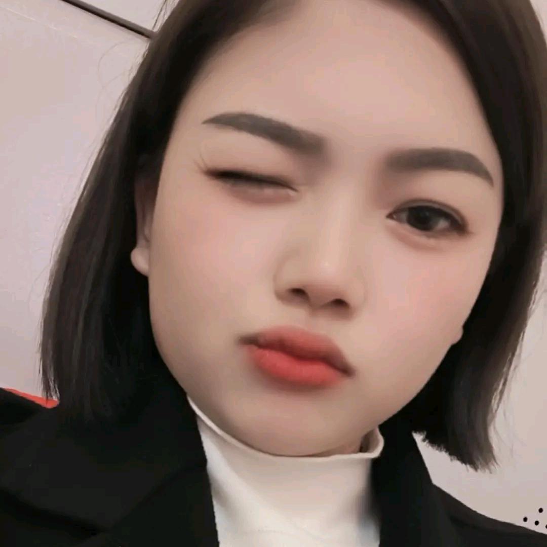 伊宁市90后做装修小姐姐