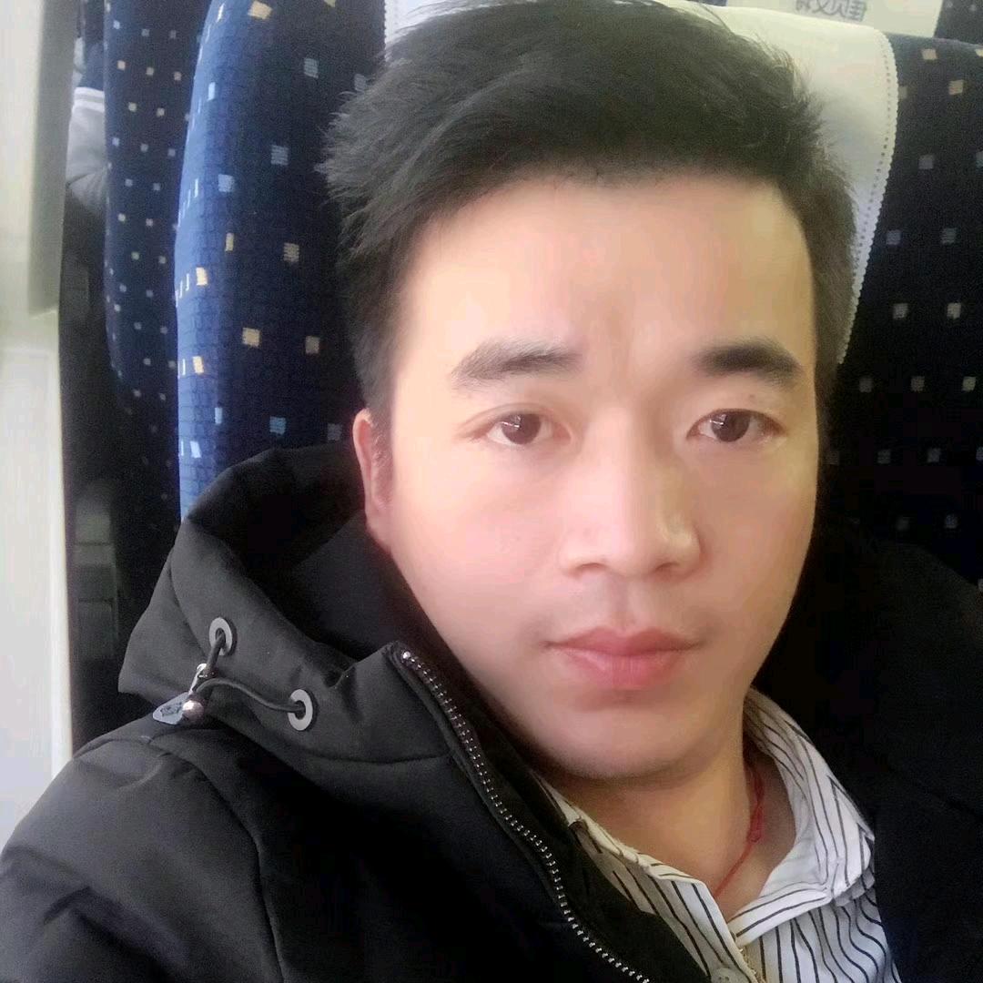小眼睛👀👀