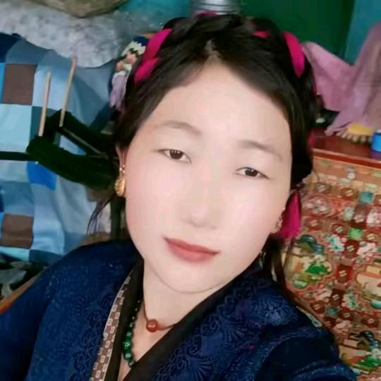 藏女普尺