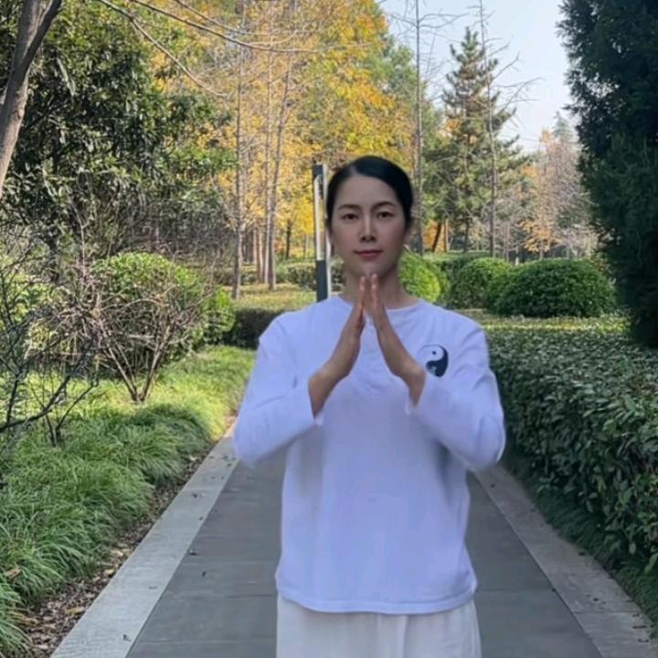 章章古法运动八段锦1