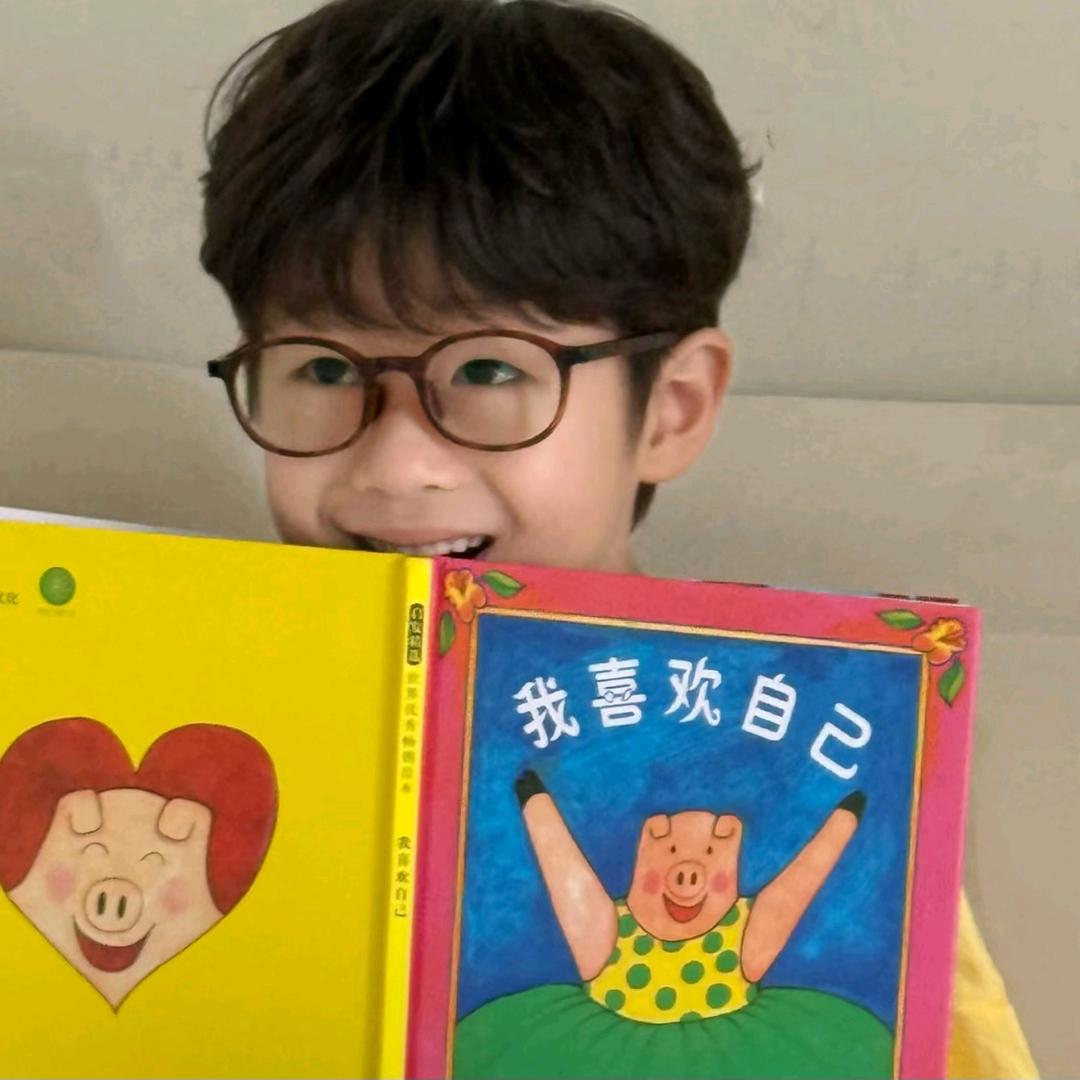 zoe姓曾