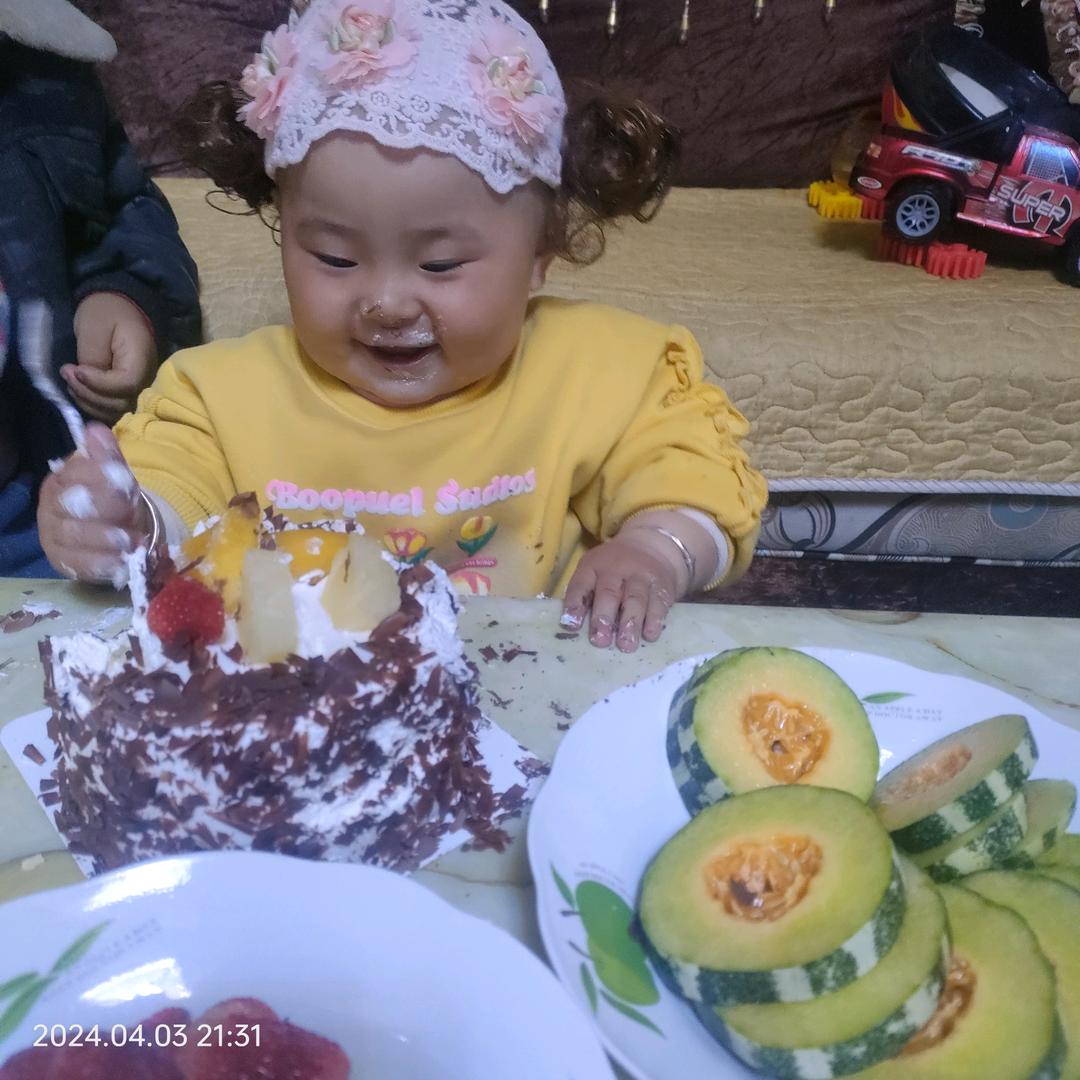 欣欣麻麻