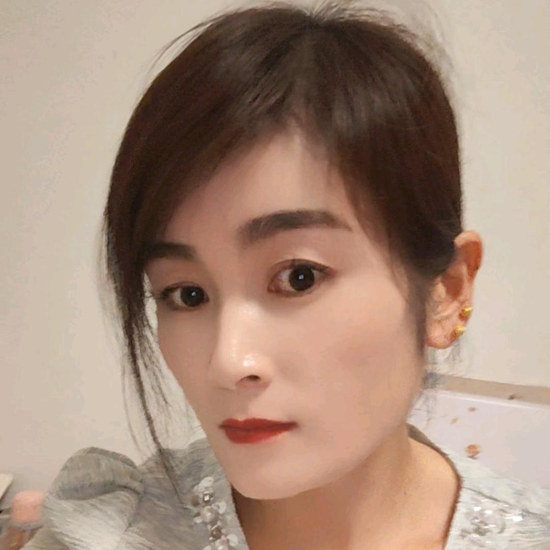 敏敏😊