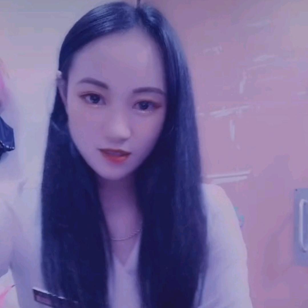 ✯.✧奶茶  ᝰ  ઇଓ