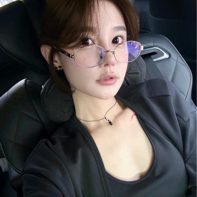 瓜瓜 ART ME-穿搭分享