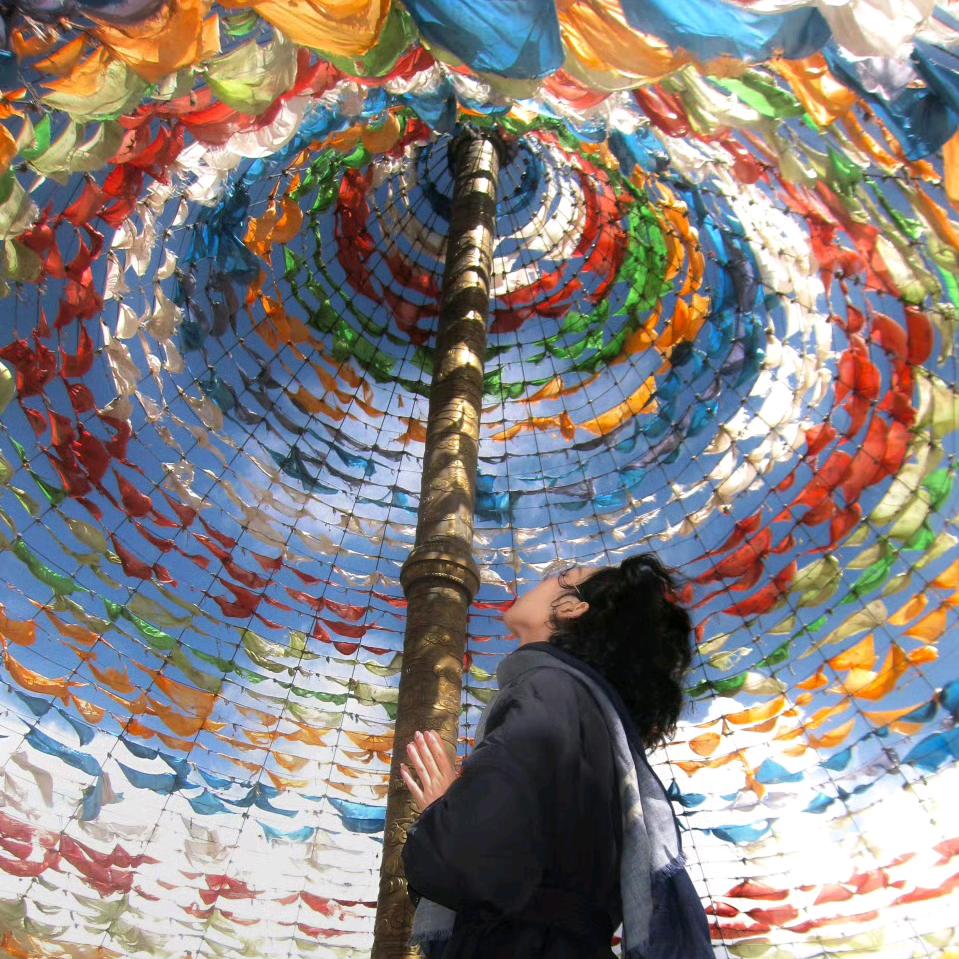 那片云飘过来了