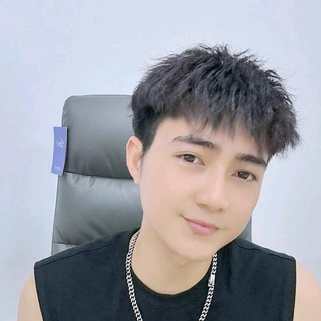 罗一