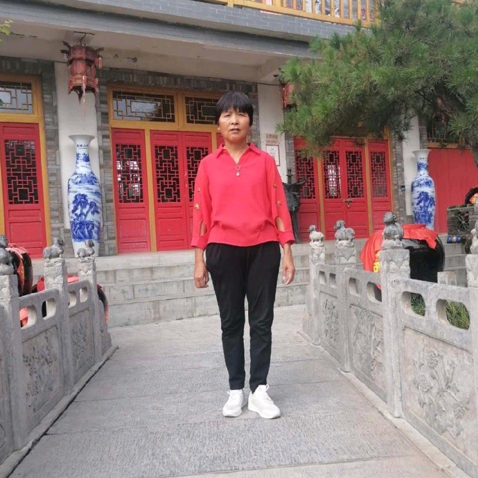 星光灿烂开心，星光灿烂开