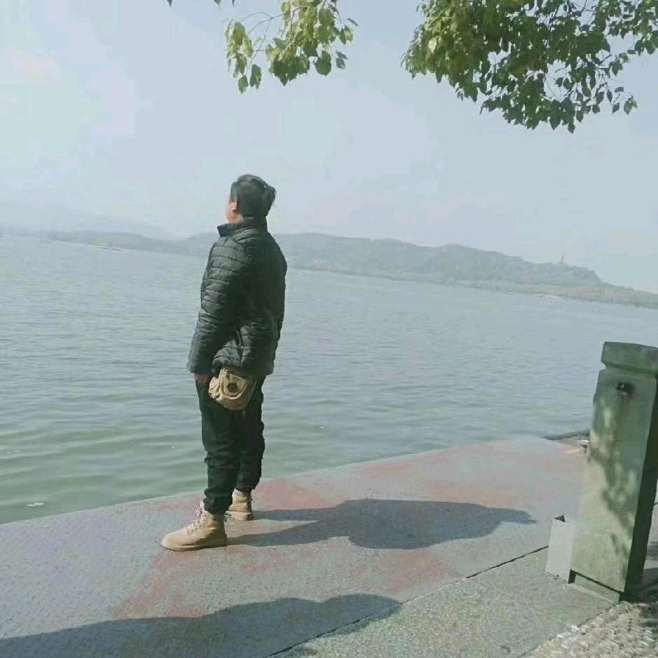 💰ོ大叔ོএ᭄ᝰꫛ爱财ಇ᭄