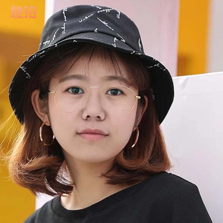 ꧁꫞꯭洋娃娃꫞꧂