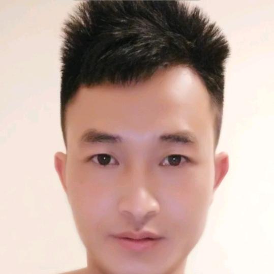 承受默默的忍着