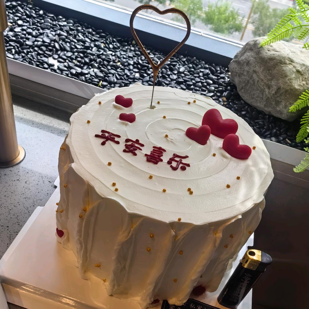 卖华为手机的静静